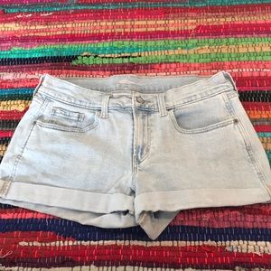 Old Navy Boyfriend cit light denim shorts cuffed